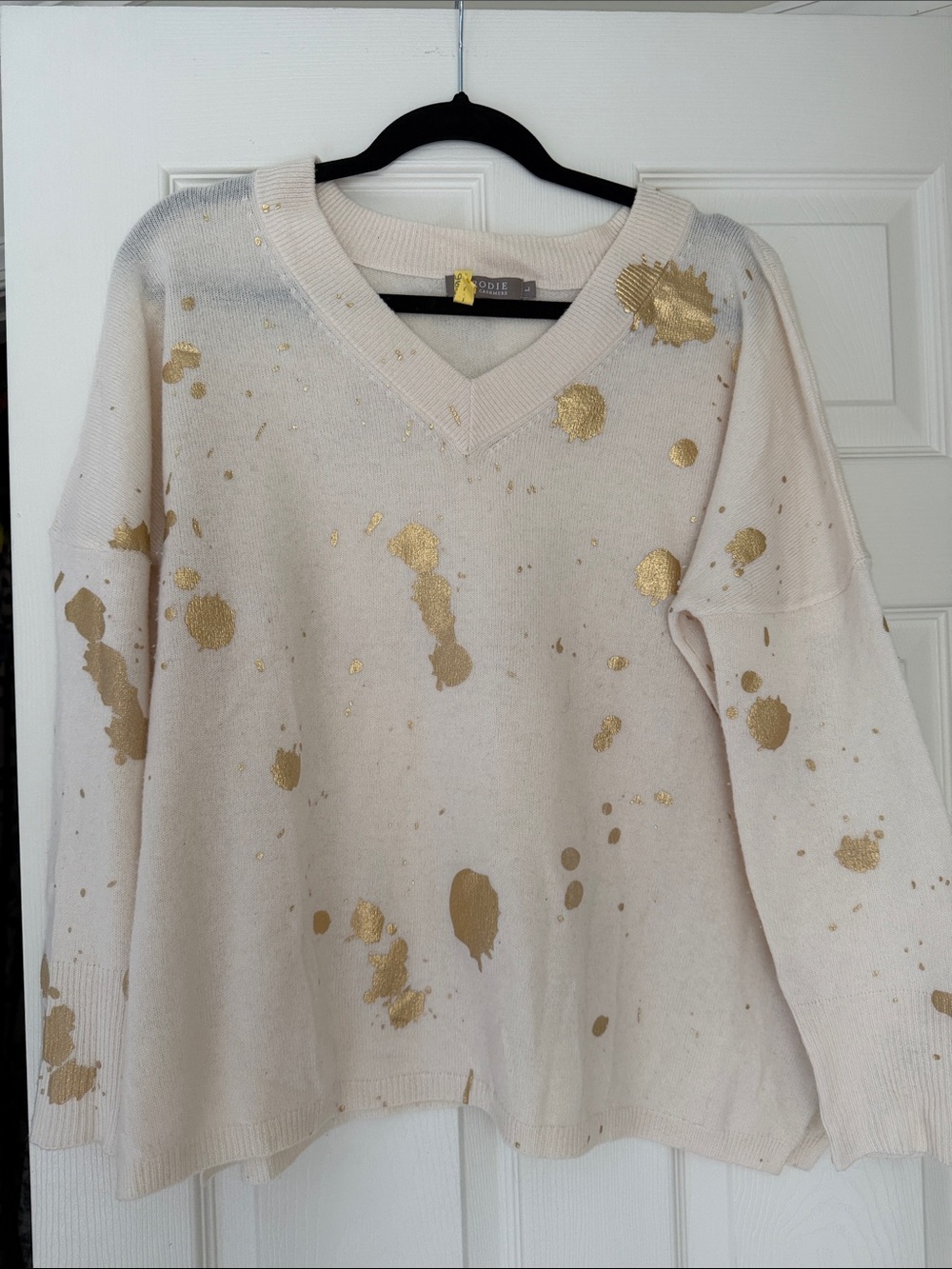 Brodie Cashmere Cream V-Neck Sweater with Gold Splash Accents
